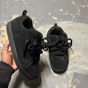 Dc shoes